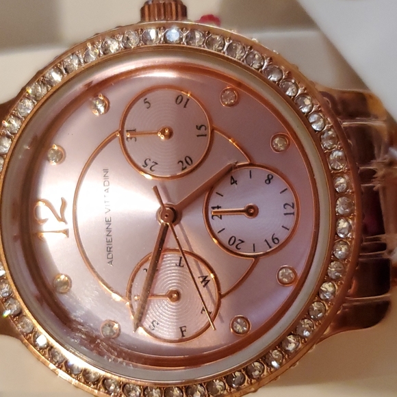 NEW in box Rose Gold Adrienne Vittadini dining watch CLOSEY CLOSING - Picture 2 of 7